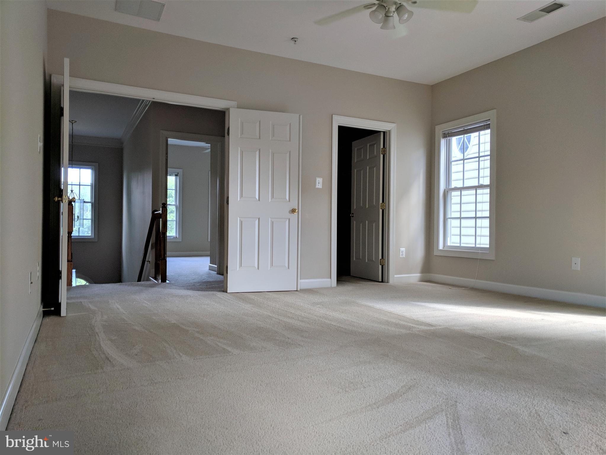 23014 Birch Mead Road Clarksburg, MD 20871 - Photo 15 of 30 Lavish space includes ample walk-in closet.