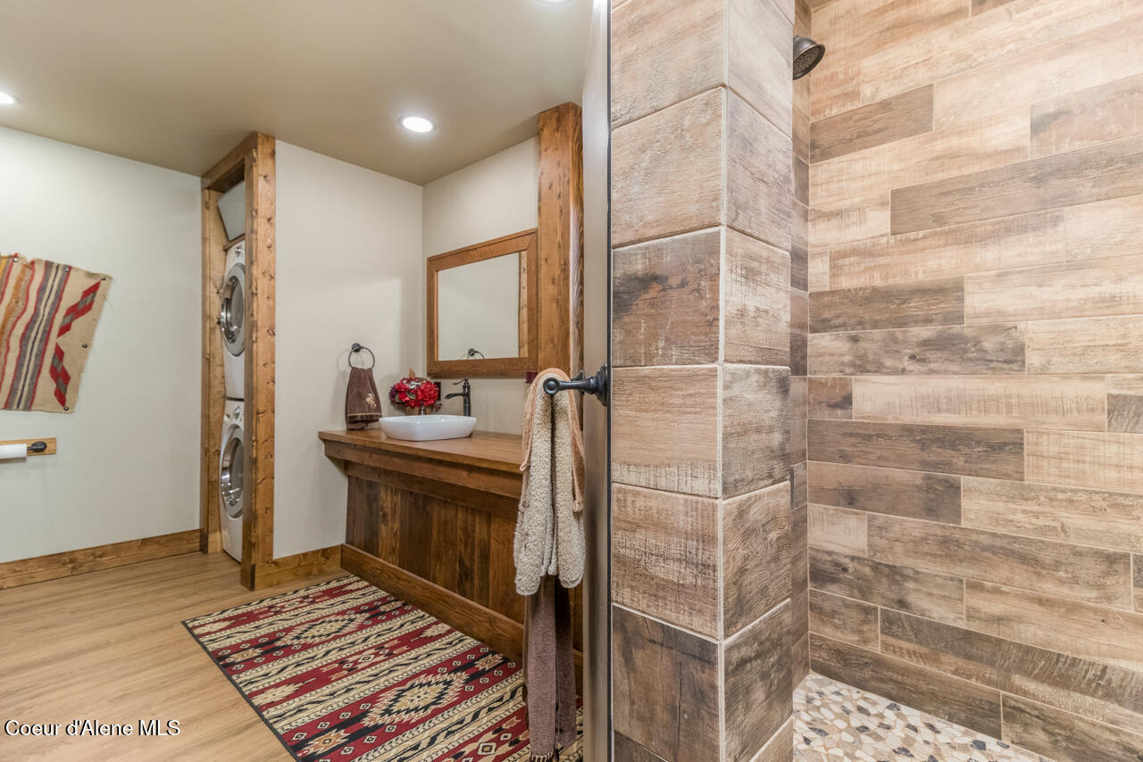 488 Fawn Lane Bonners Ferry, ID 83805 - Photo 16 of 37 IMG_2724-Edit