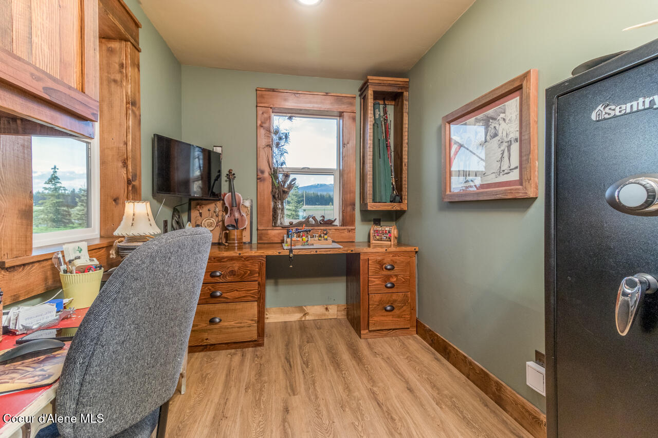 488 Fawn Lane Bonners Ferry, ID 83805 - Photo 22 of 37 IMG_2791-Edit