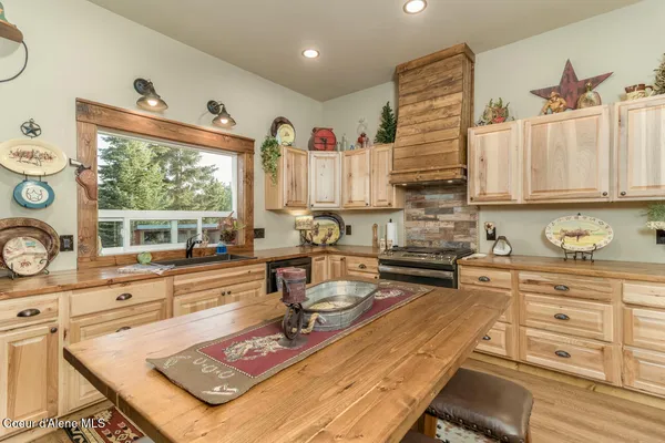 $649,000 | 488 Fawn Lane, Bonners Ferry, ID 83805