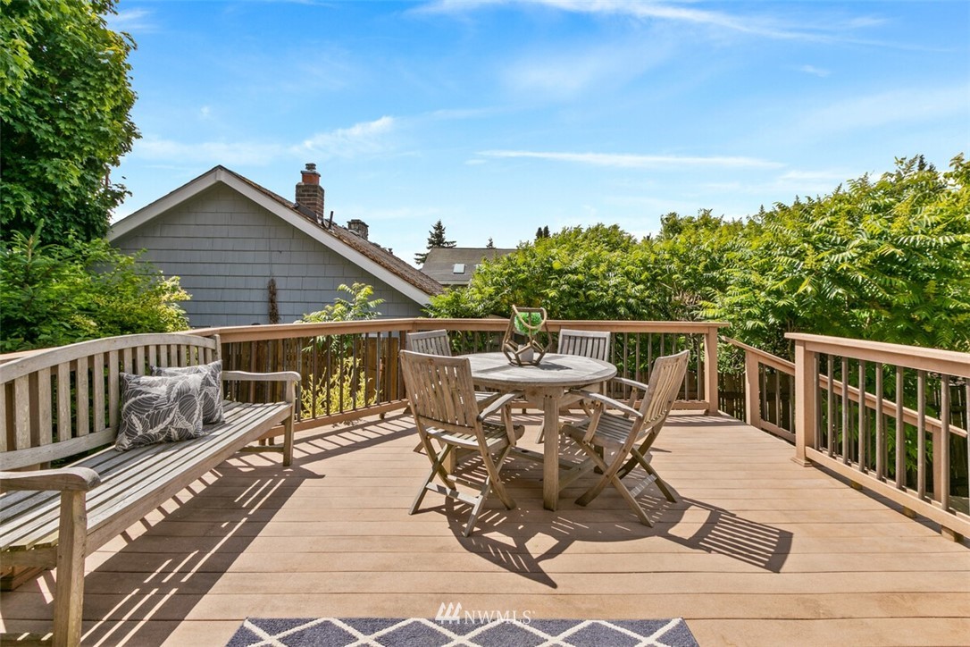 2120 North 61st Street Seattle, WA 98103 - Photo 11 of 27 Gallery Image 11