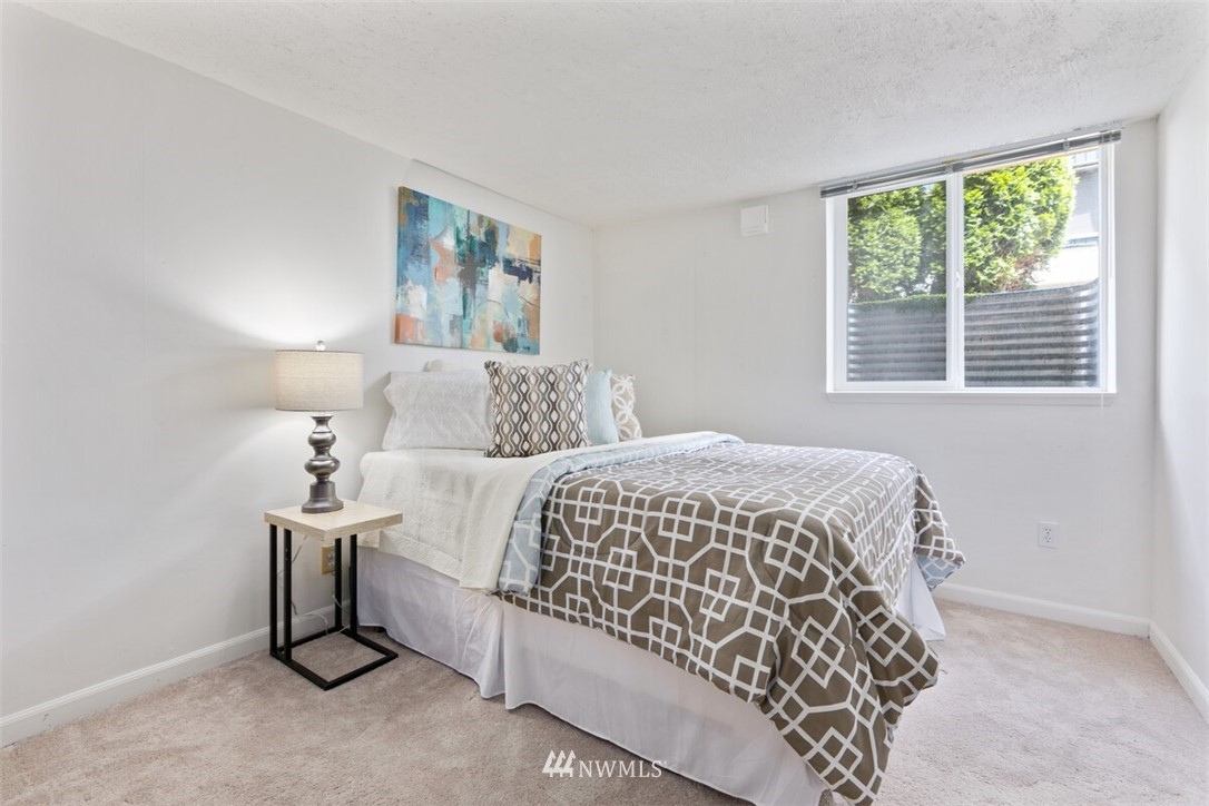 2120 North 61st Street Seattle, WA 98103 - Photo 20 of 27 Gallery Image 20