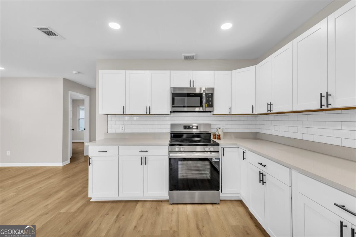 22 West 61st Street Savannah, GA 31405 - Photo 11 of 38