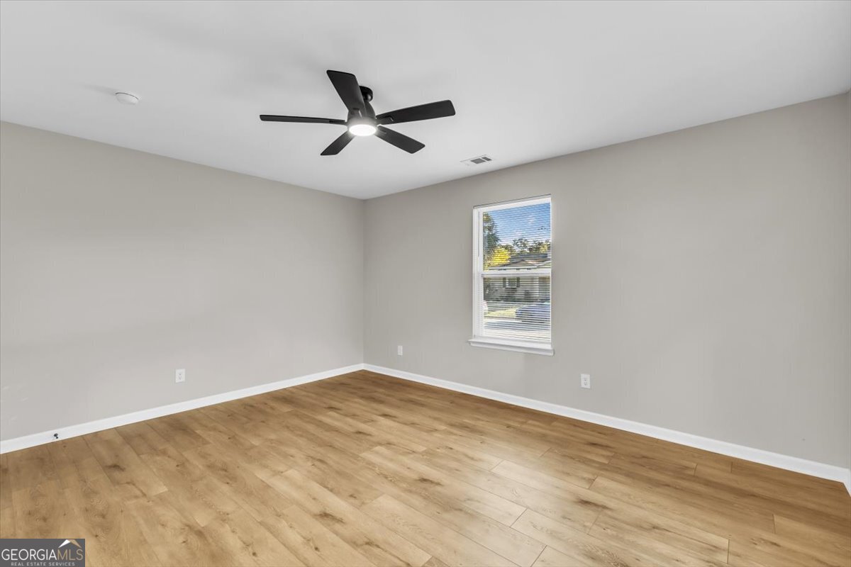 22 West 61st Street Savannah, GA 31405 - Photo 17 of 38