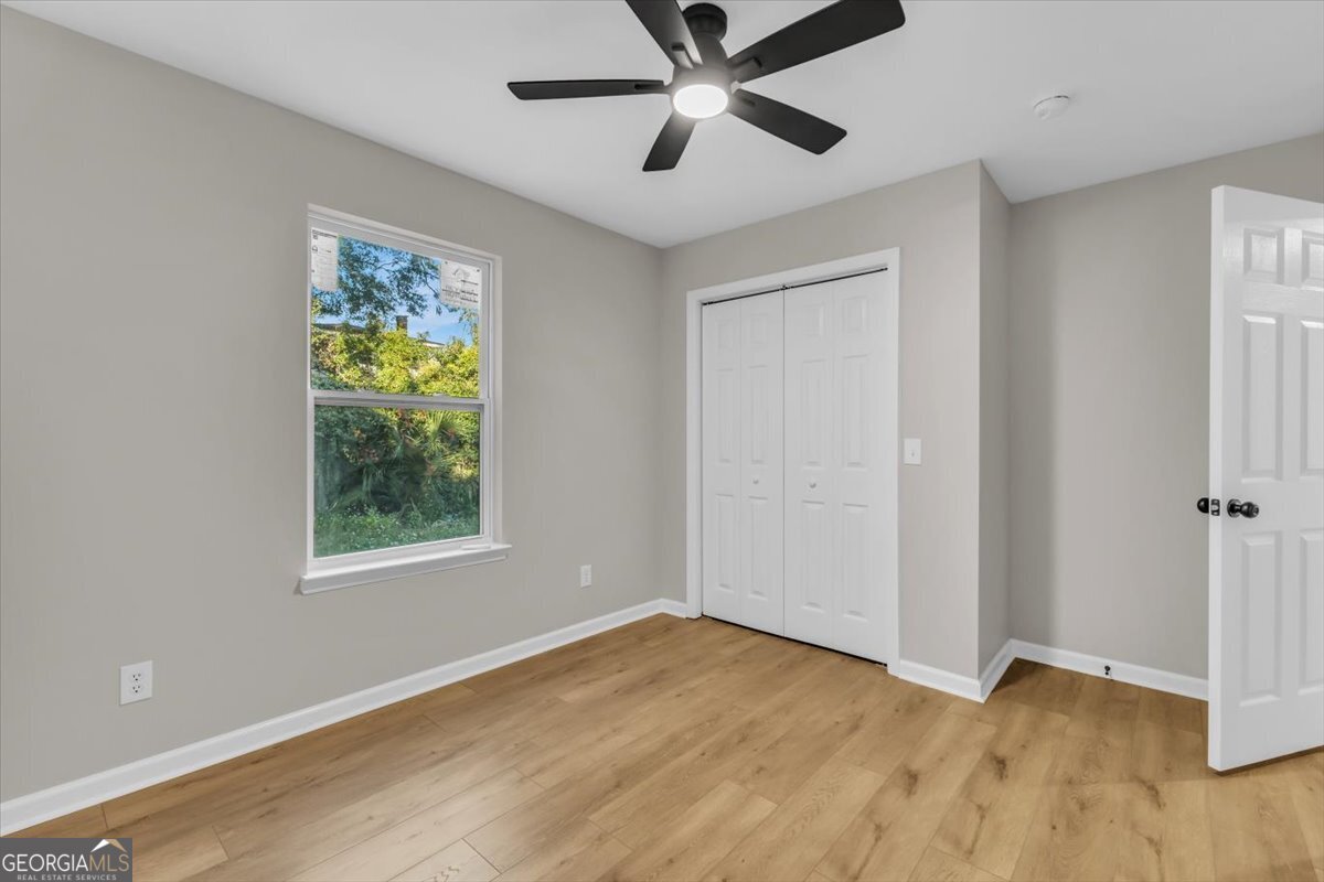 22 West 61st Street Savannah, GA 31405 - Photo 30 of 38