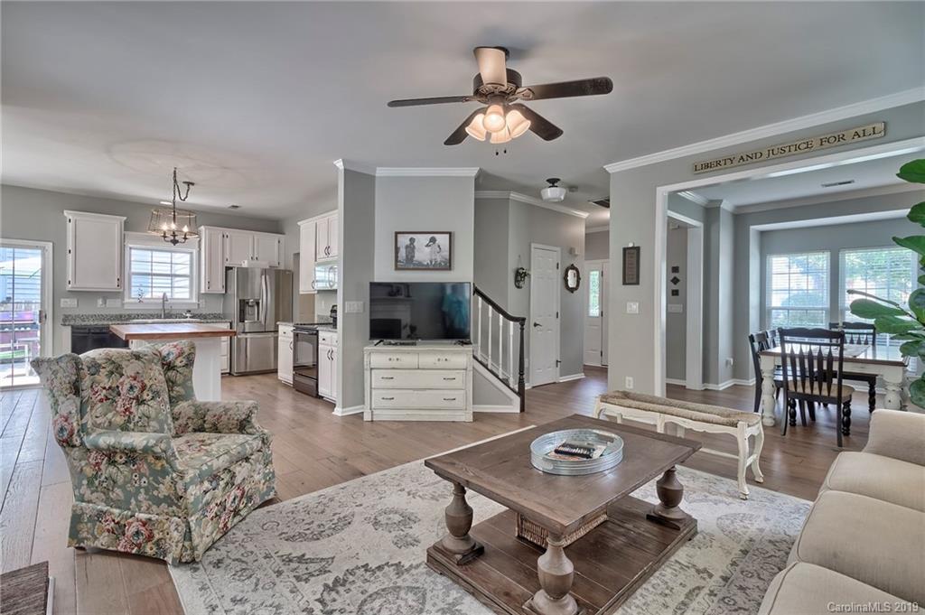 643 East Cheval Drive Fort Mill, SC 29708 - Photo 2 of 48