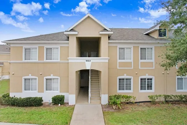 $2,299 | 9523 Newdale Way, Unit 102, Riverview, FL 33578