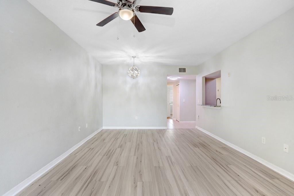 9523 Newdale Way, Unit 102 Riverview, FL 33578 - Photo 3 of 20