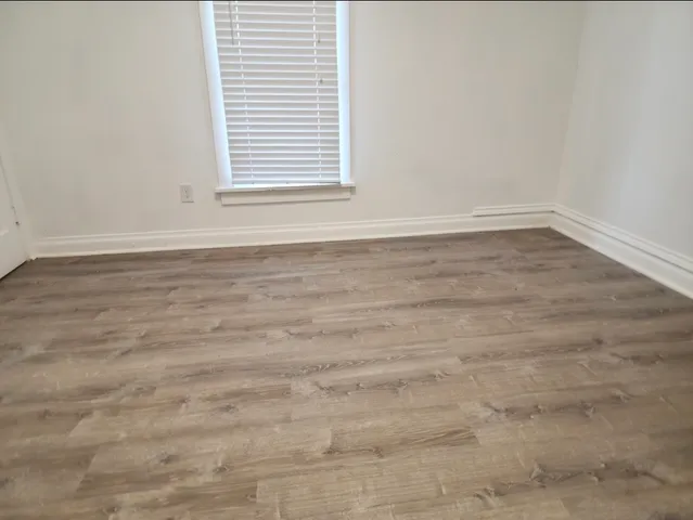 $265,000 | 616 2nd Avenue, Aurora, IL 60505