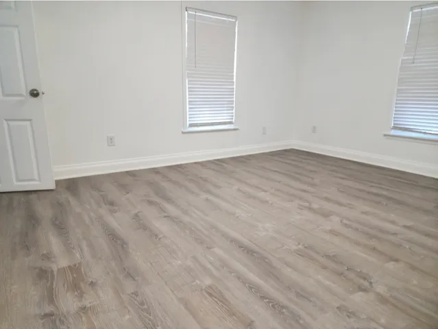 $265,000 | 616 2nd Avenue, Aurora, IL 60505