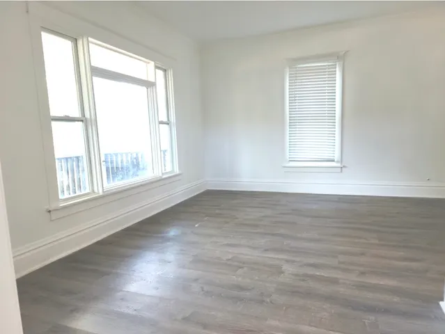 $265,000 | 616 2nd Avenue, Aurora, IL 60505