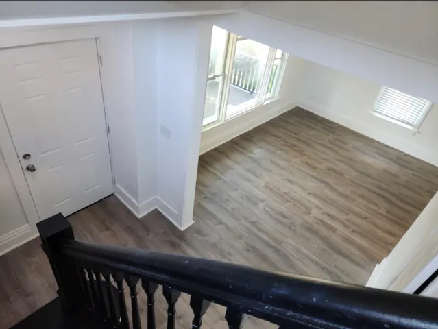 $265,000 | 616 2nd Avenue, Aurora, IL 60505