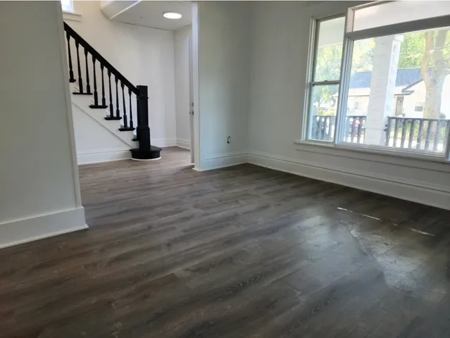 $265,000 | 616 2nd Avenue, Aurora, IL 60505