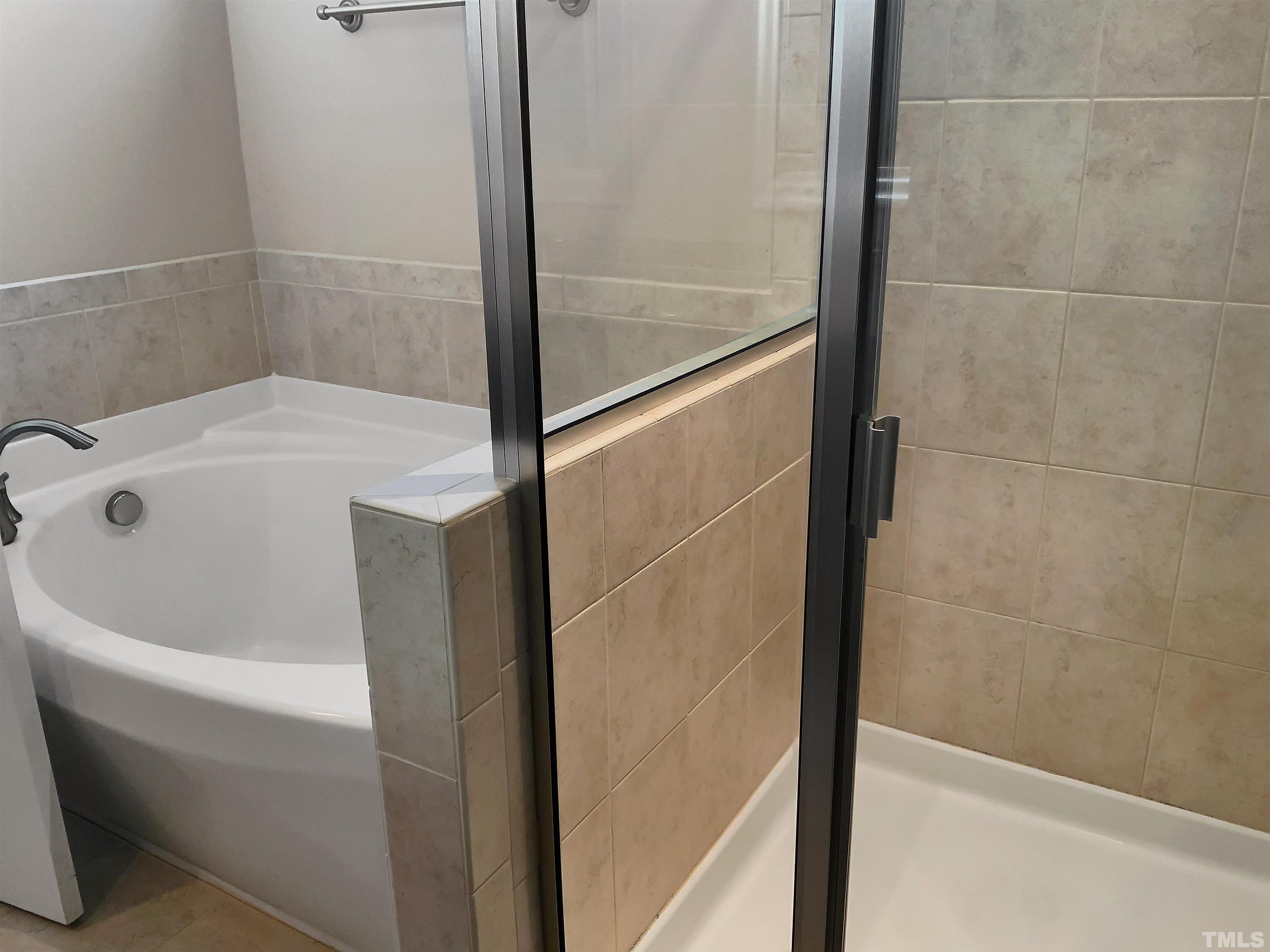 817 Wildflower Ridge Road Wake Forest, NC 27587 - Photo 3 of 16 Gallery Image 3