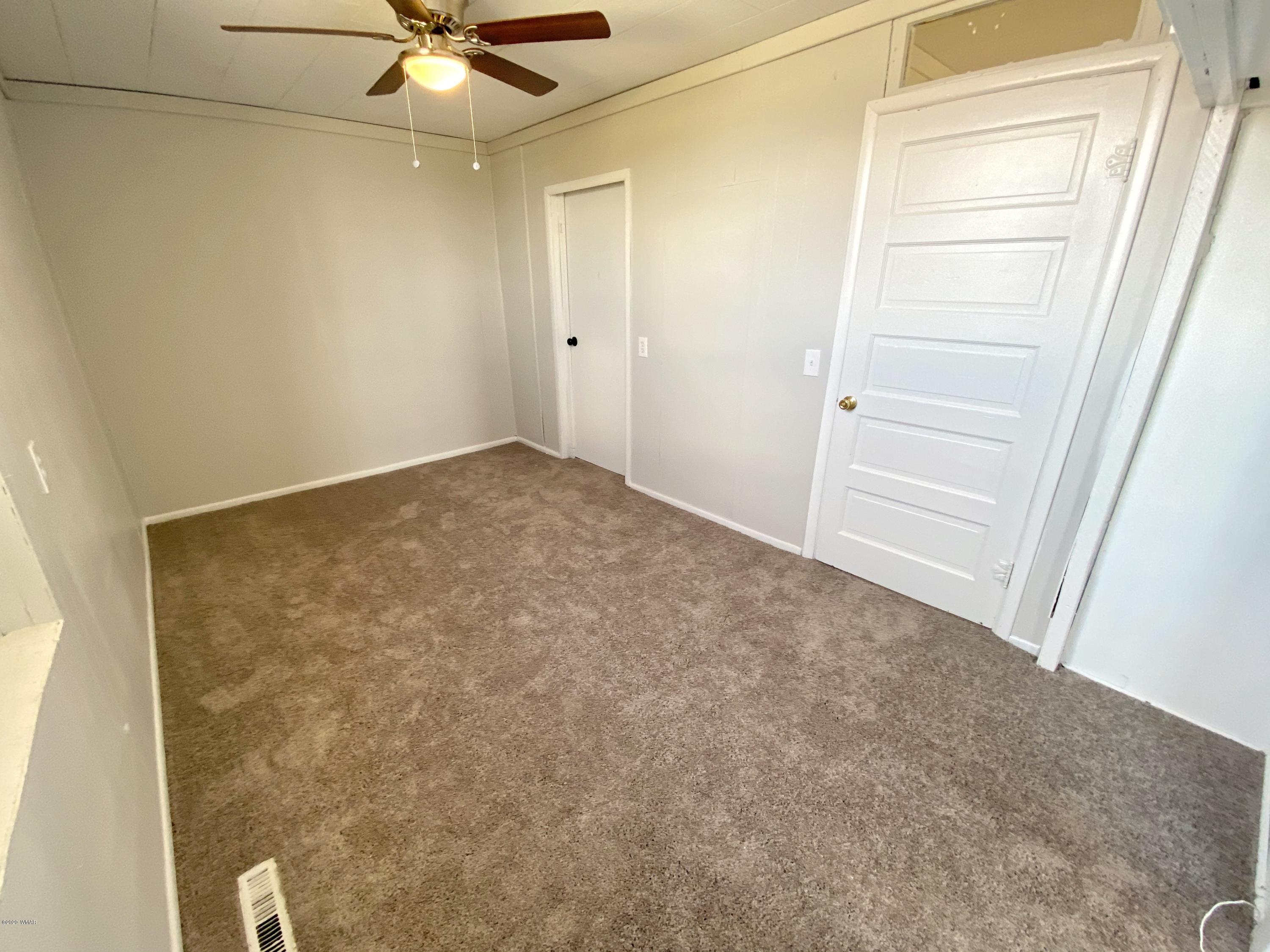 370 South 3rd Street West Snowflake, AZ 85937 - Photo 24 of 53 a view of an empty room