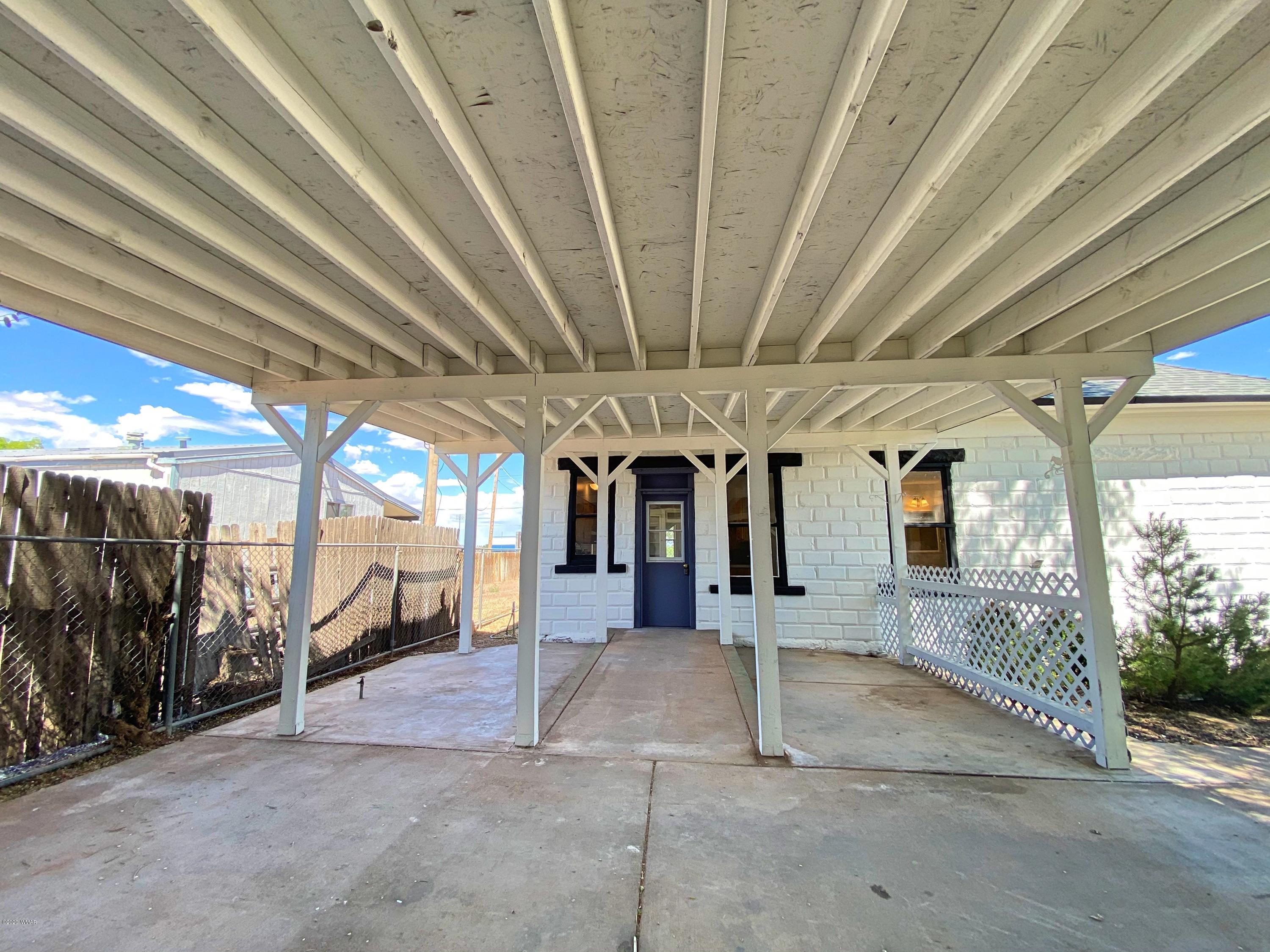 370 South 3rd Street West Snowflake, AZ 85937 - Photo 50 of 53 a view of a hall with a tv