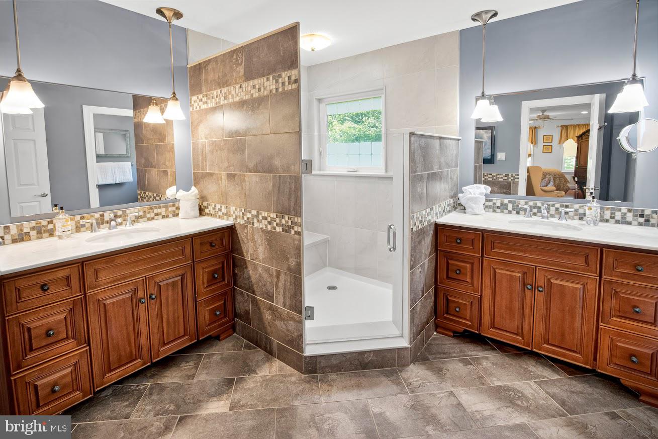 7 Cavesson Trail Sewell, NJ 08080 - Photo 43 of 65