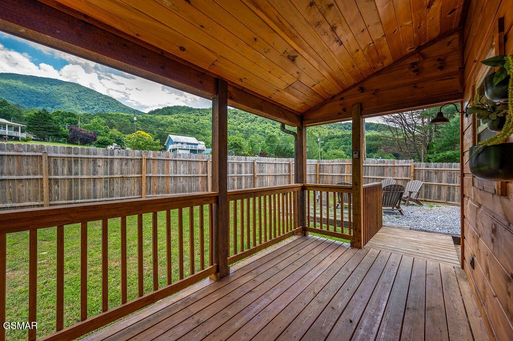 3453 Laurel Ridge Way Sevierville, TN 37862 - Photo 39 of 49 Gallery Image 39