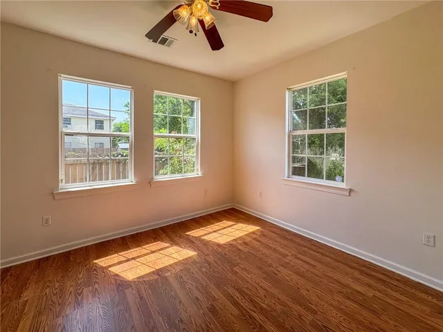 $1,600 | Undisclosed Address, New Orleans, LA 70122