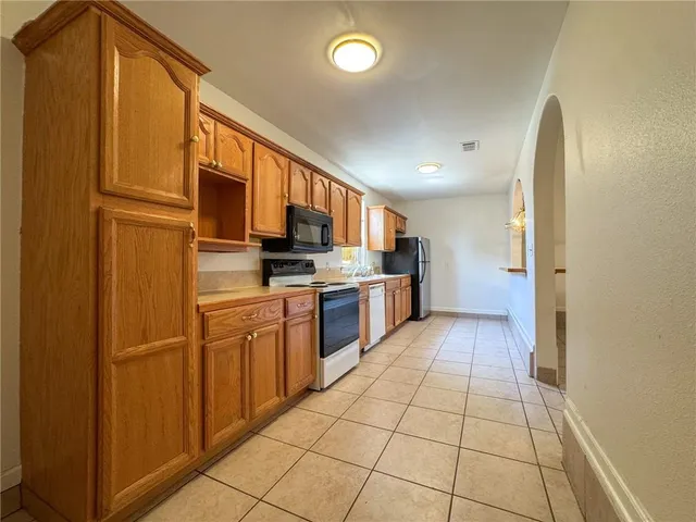 $1,600 | Undisclosed Address, New Orleans, LA 70122