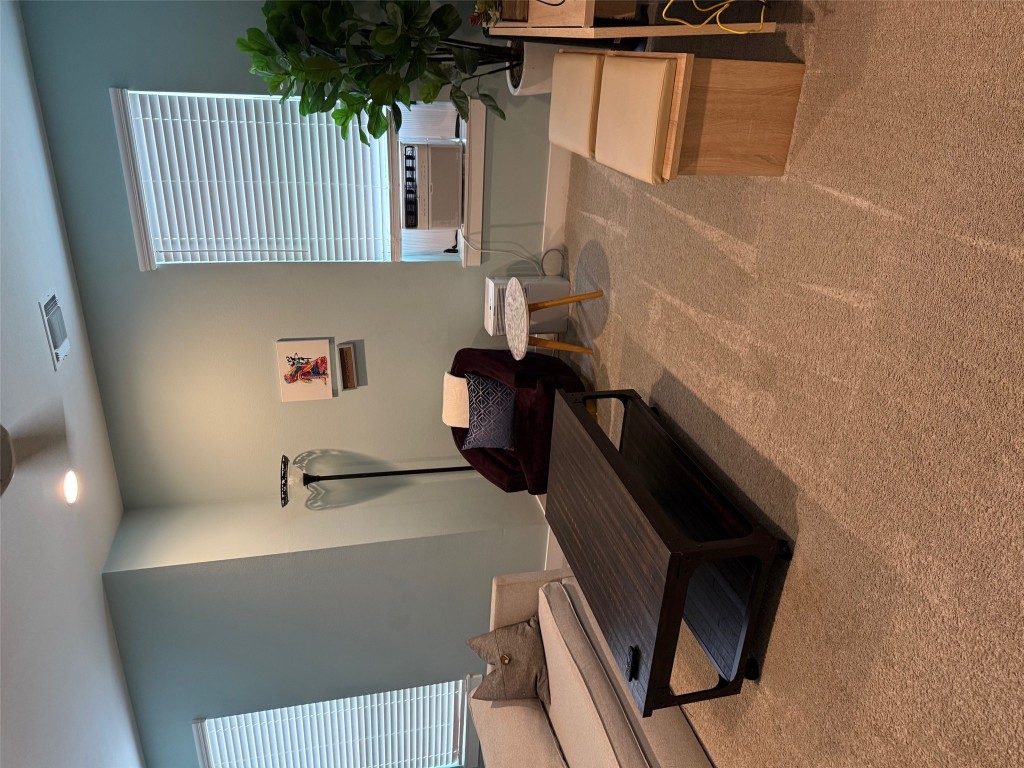 7904 Hillock Terrace Austin, TX 78744 - Photo 4 of 9