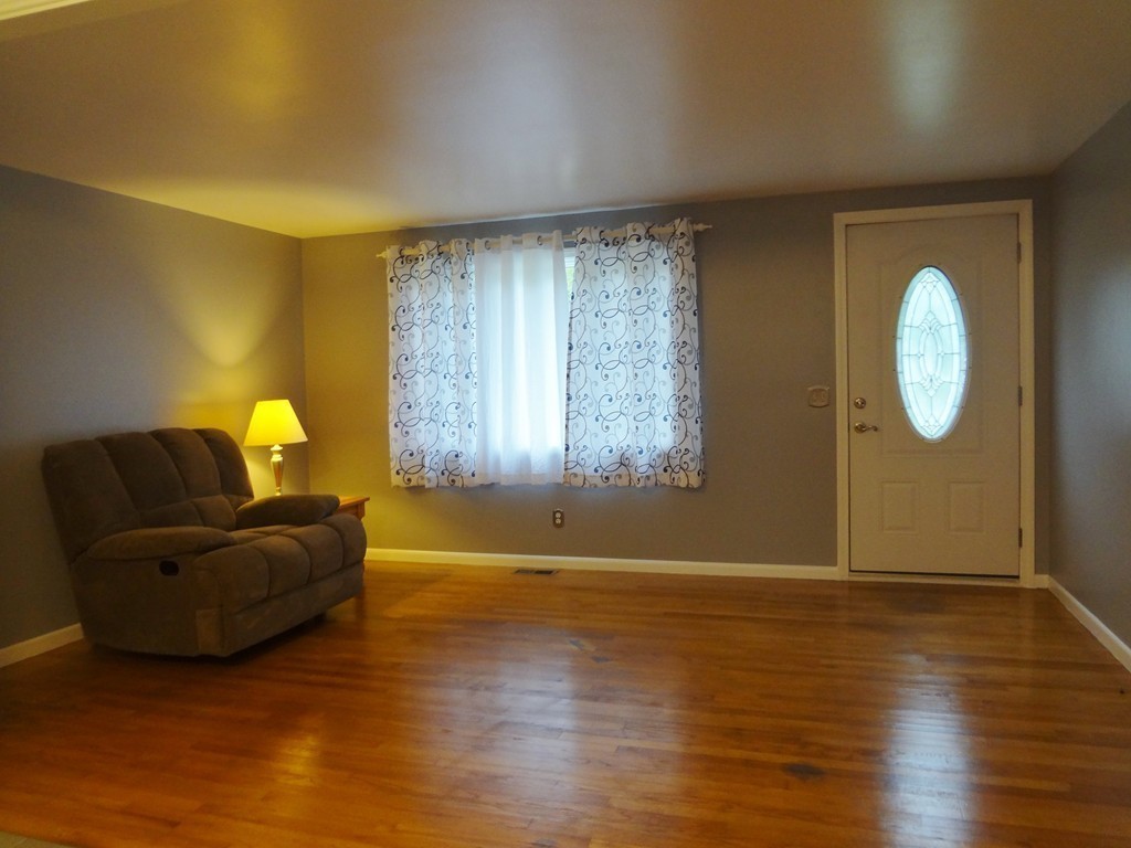 45 Partridge Drive Springfield, MA 01119 - Photo 6 of 17