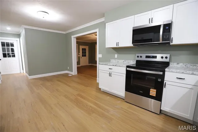 $389,900 | 310 Fairview Lane, Desloge, MO 63601