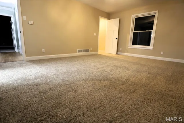 $389,900 | 310 Fairview Lane, Desloge, MO 63601