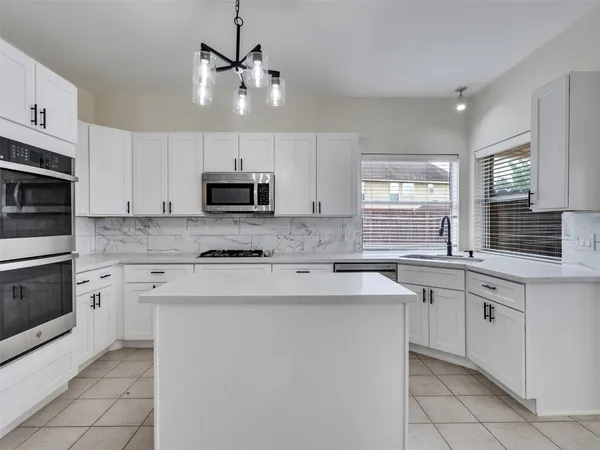 $3,050 | 4510 Chestnut Meadow Drive, Sugar Land, TX 77479