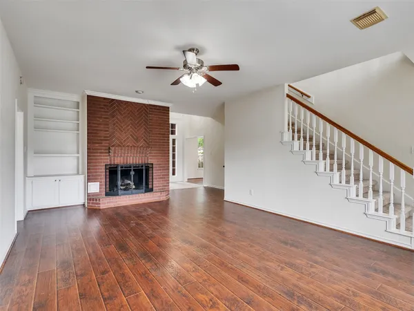 $3,050 | 4510 Chestnut Meadow Drive, Sugar Land, TX 77479