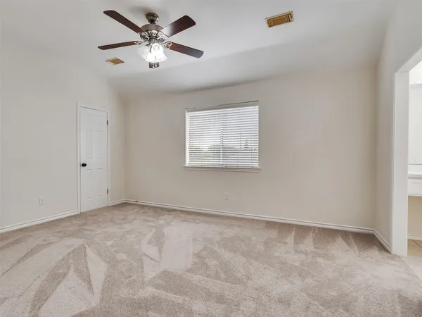 $3,050 | 4510 Chestnut Meadow Drive, Sugar Land, TX 77479
