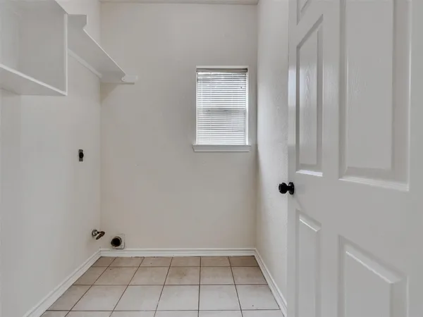 $3,050 | 4510 Chestnut Meadow Drive, Sugar Land, TX 77479
