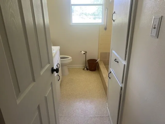 a bathroom with a bathtub