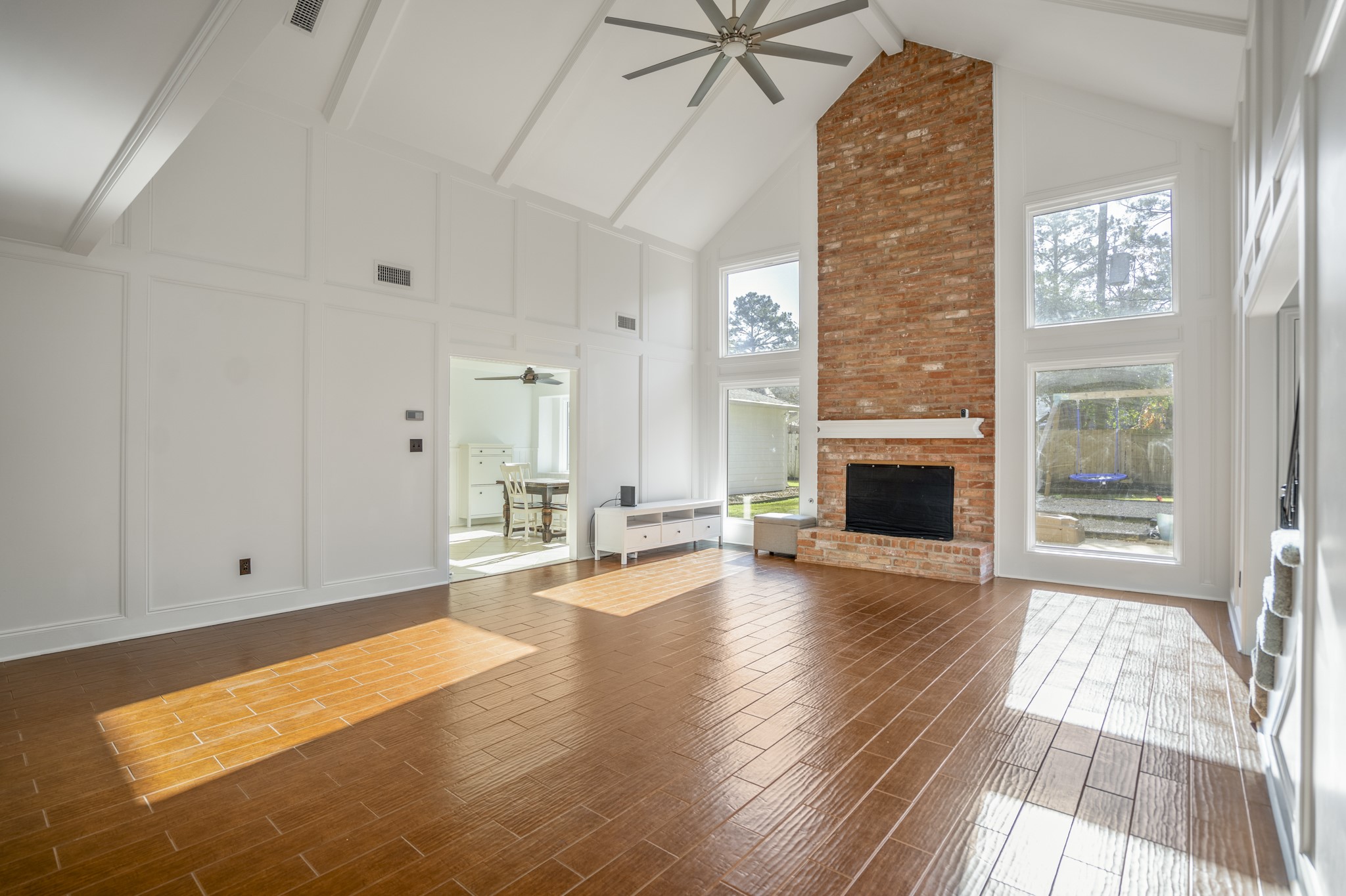 9507 Godstone Lane Spring, TX 77379 - Photo 10 of 42