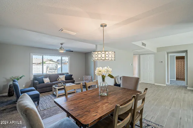 $2,600 | 14008 North 52nd Avenue, Glendale, AZ 85306