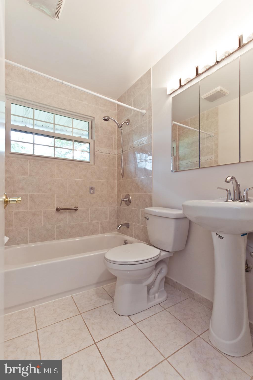 5202 Kipling Street Springfield, VA 22151 - Photo 14 of 31