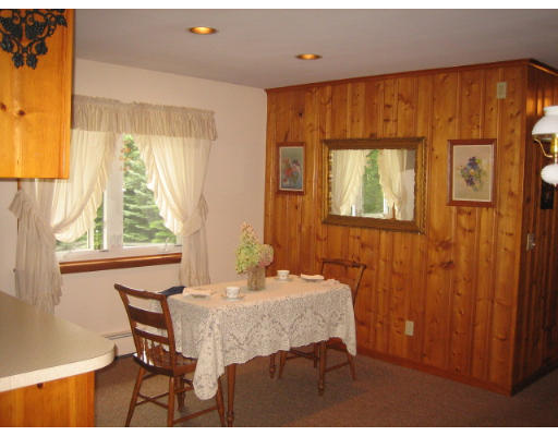 30 Laurelwood Road Rutland, MA 01543 - Photo 4 of 21 a dining room with window