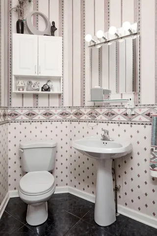 $1,499,900 | 2822 Moelter Drive, Lyons, WI 53147