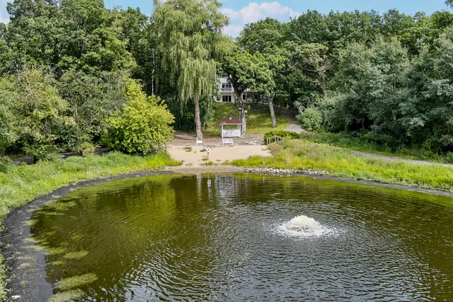 $1,499,900 | 2822 Moelter Drive, Lyons, WI 53147