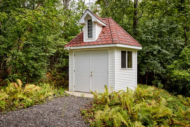 $1,499,900 | 2822 Moelter Drive, Lyons, WI 53147