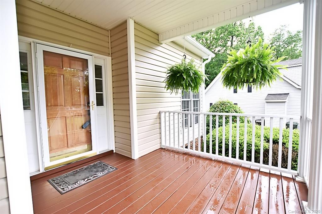 2299 Crosstrail Ridge Rock Hill, SC 29732 - Photo 3 of 24 Gallery Image 3