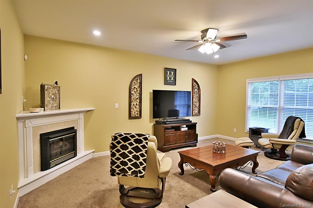 2299 Crosstrail Ridge Rock Hill, SC 29732 - Photo 7 of 24 Gallery Image 7