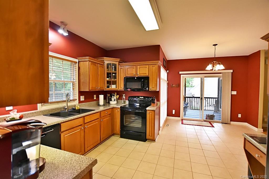 2299 Crosstrail Ridge Rock Hill, SC 29732 - Photo 9 of 24 Gallery Image 9