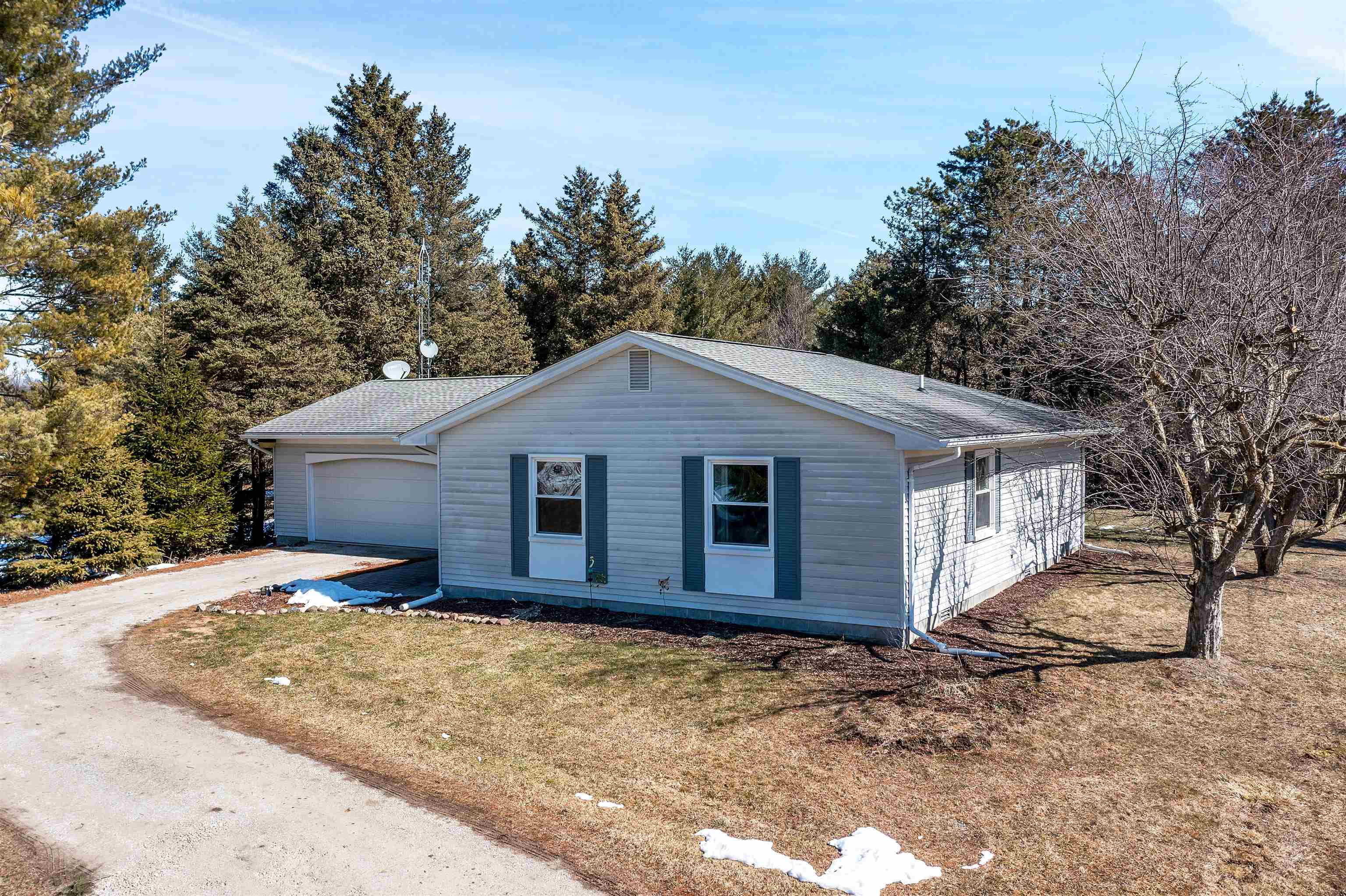 1759 Kennedy Road St. Clair, MI 48079 - Photo 1 of 25 Have a look at this one and start enjoying the peace and quiet of the country life