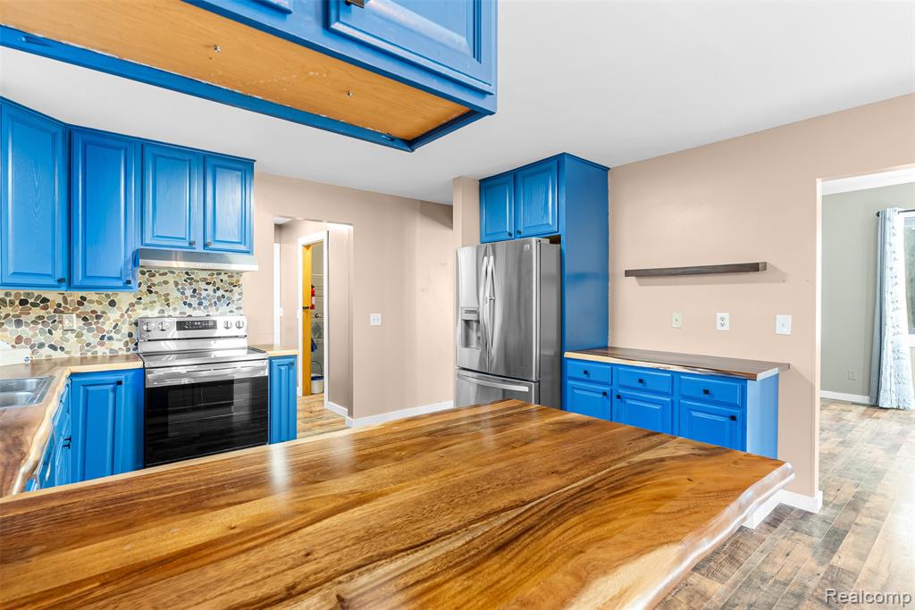 12266 Lillie Road Byron, MI 48418 - Photo 13 of 51 Gallery Image 13