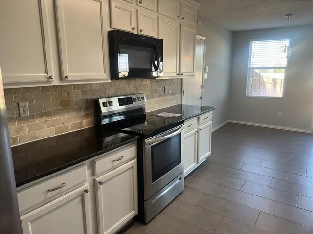 $2,500 | 1744 Hickory Creek Lane, Rockwall, TX 75032