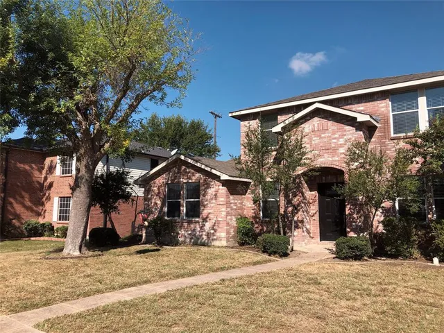 $2,500 | 1744 Hickory Creek Lane, Rockwall, TX 75032