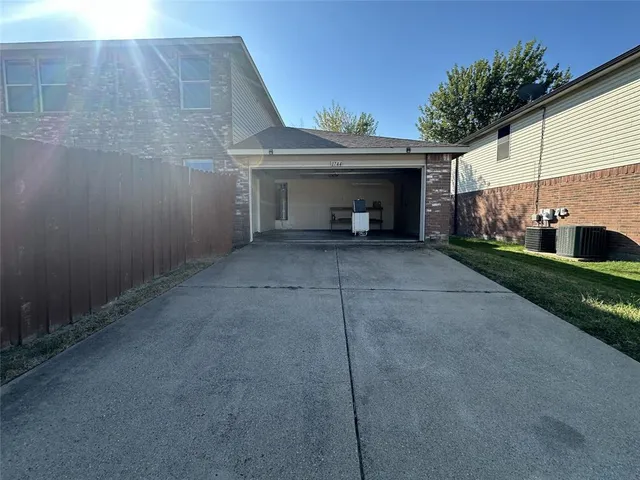 $2,500 | 1744 Hickory Creek Lane, Rockwall, TX 75032