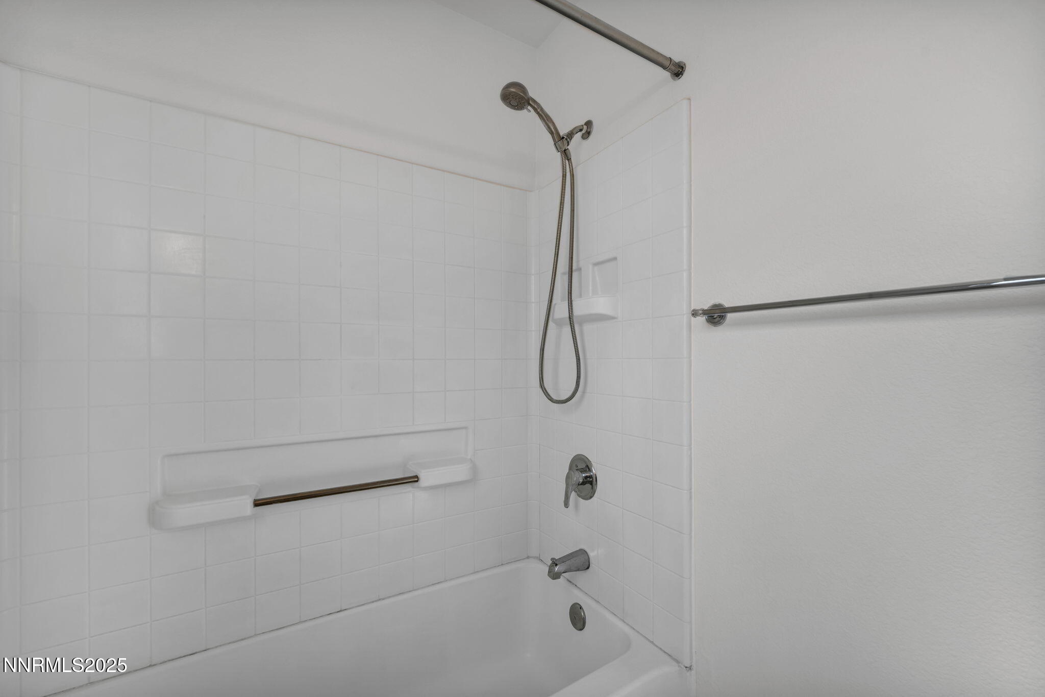 115 Calistoga Court Reno, NV 89508 - Photo 22 of 58 a bathroom with a shower and a shower