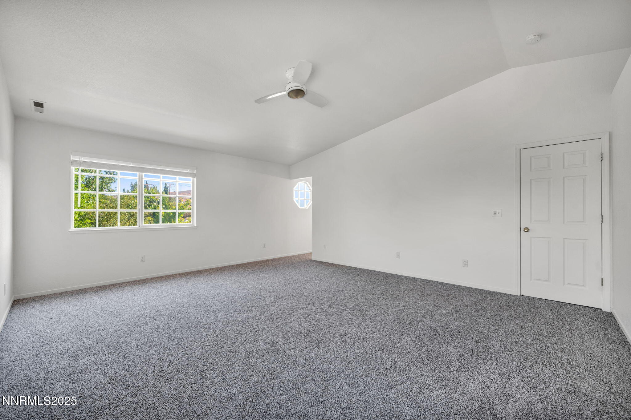 115 Calistoga Court Reno, NV 89508 - Photo 30 of 58 an empty room with windows